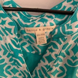 Hanna and Gracie tank